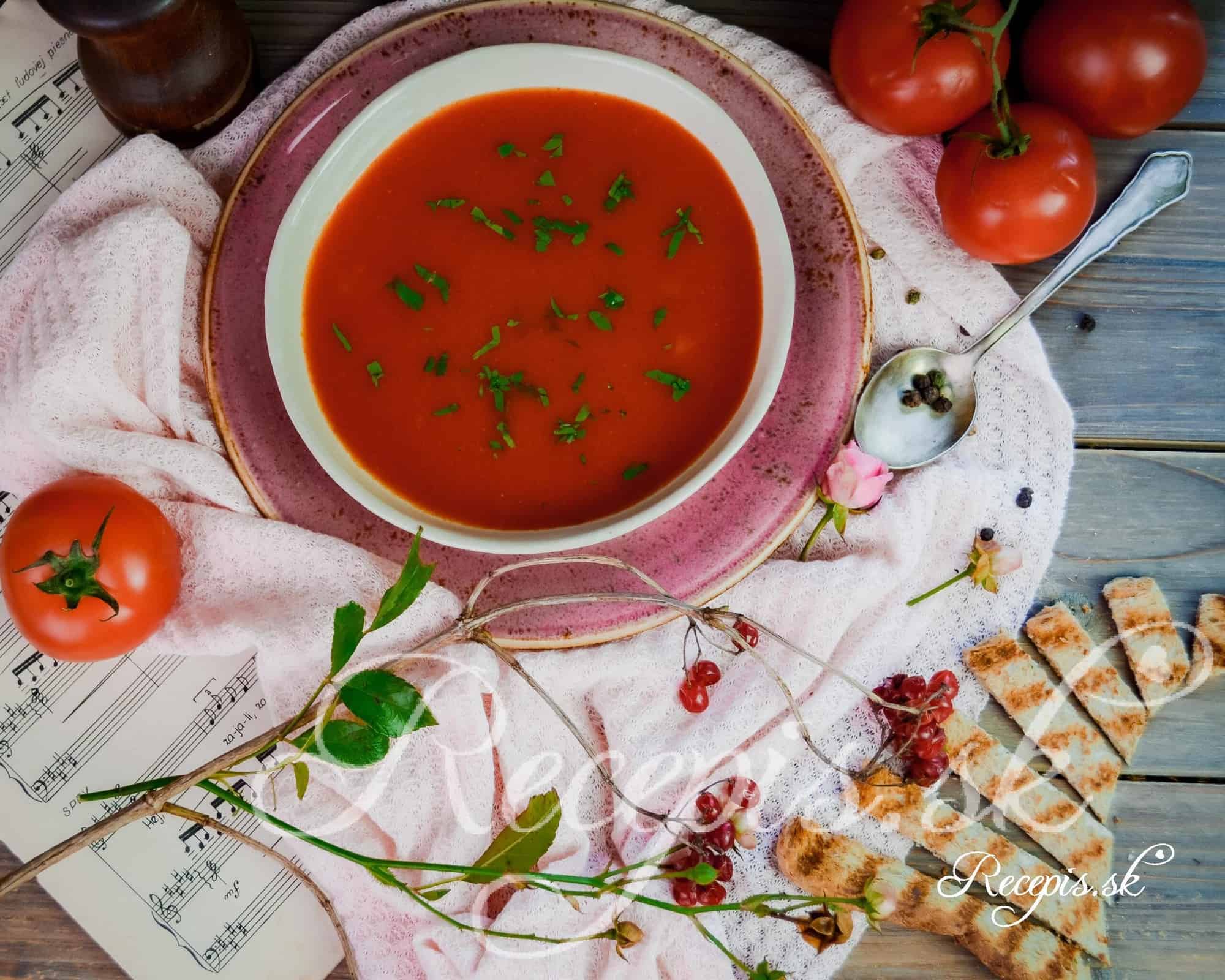 Krémovitá paradajková polievka