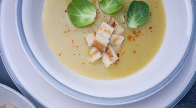 Creamy brussels sprouts soup