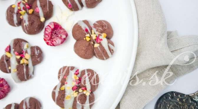 Traditional cocoa butter biscuits