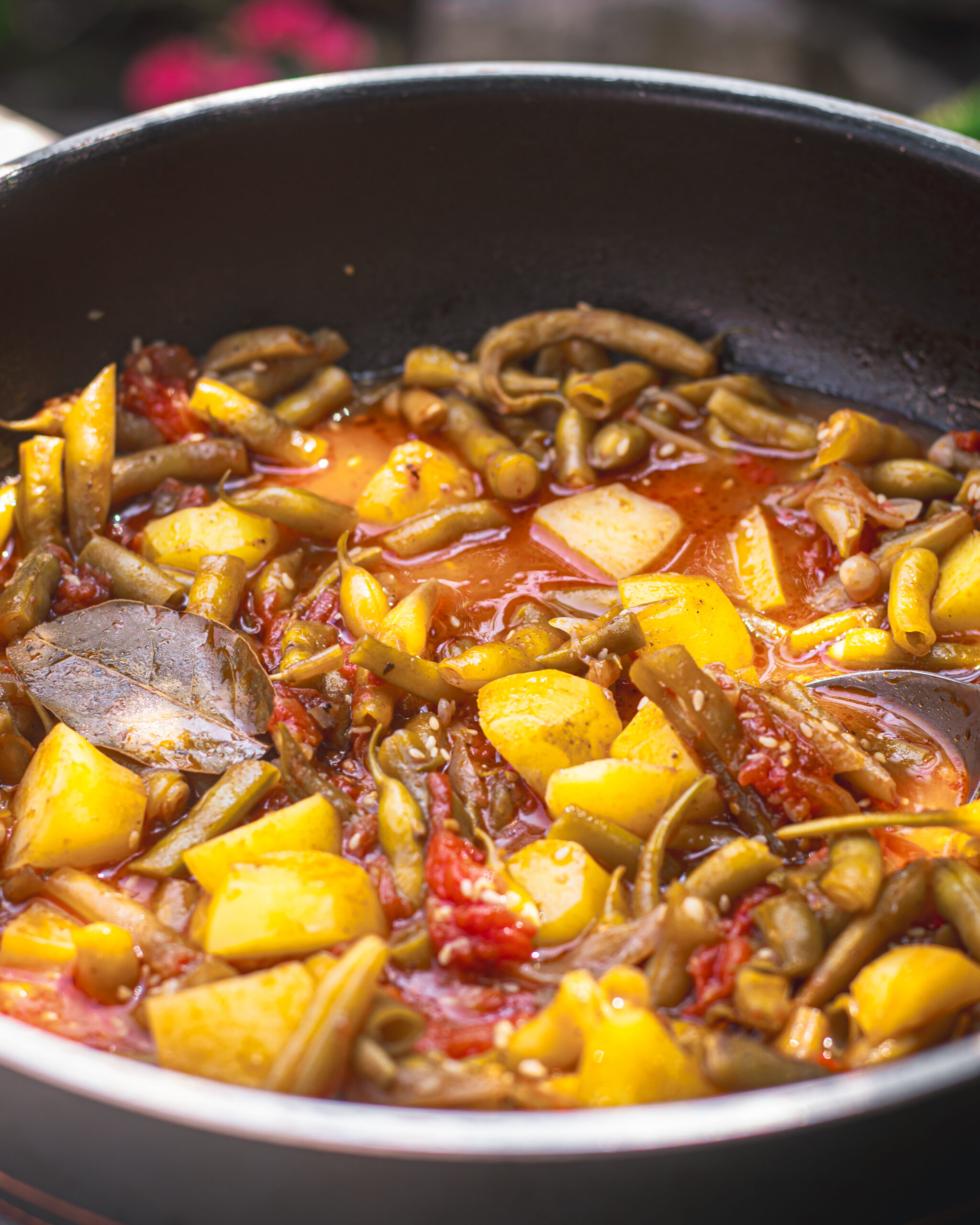 Chutné zelené fazuľky na rajčinách, letný recept