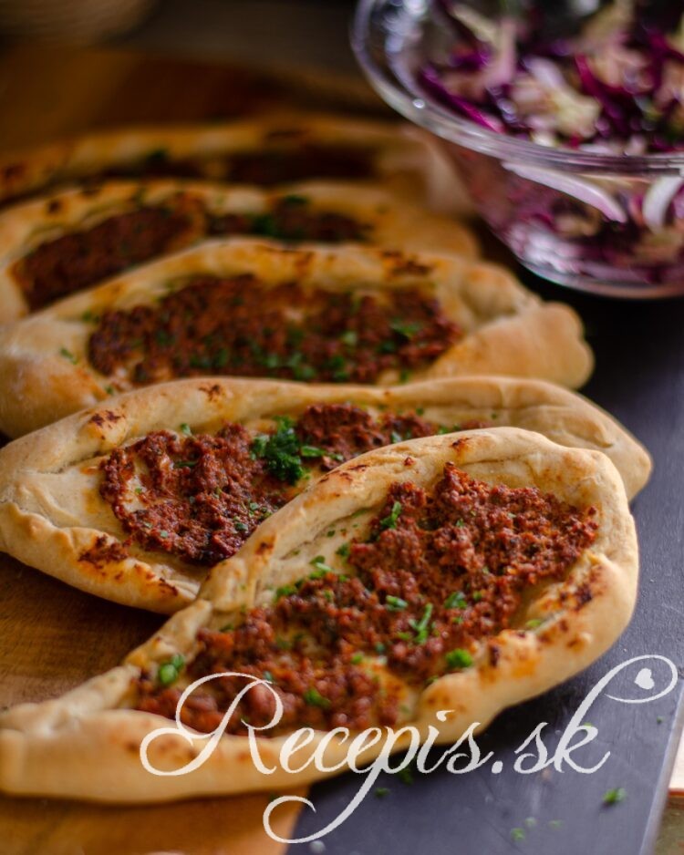 Turecká pizza Lahmacun