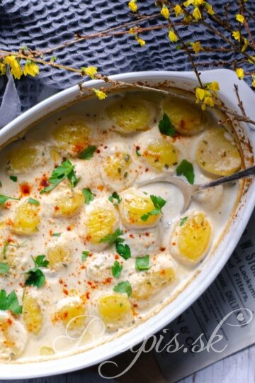Zapečené zemiaky v parmezánovej omáčke_Lydia_Argilli_FoodPhotography_recepis.sk