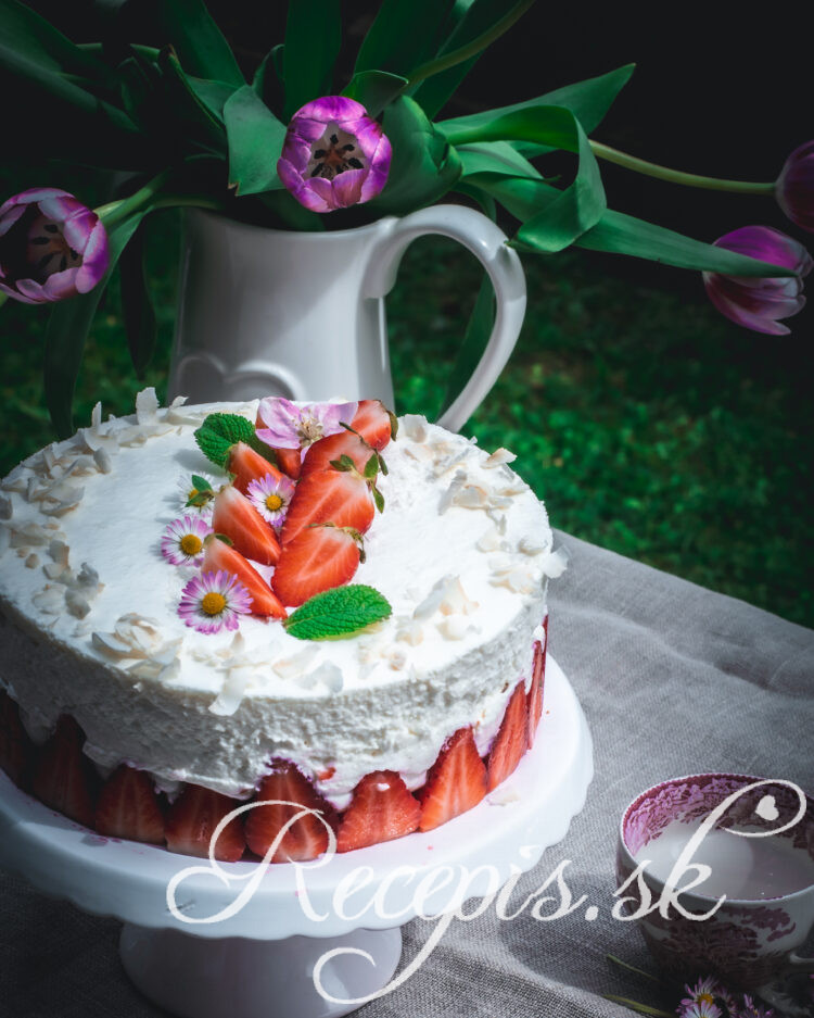 lydia argilli_food photography_bratislava_recept_Jahodová torta s mascarpone