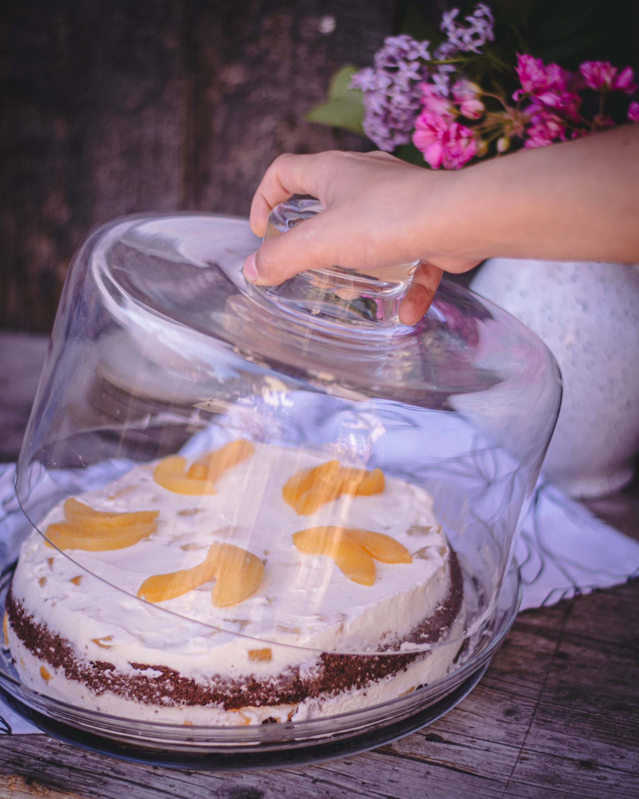 Jednoduchá broskyňová torta – svieži dezert pre celú rodinu