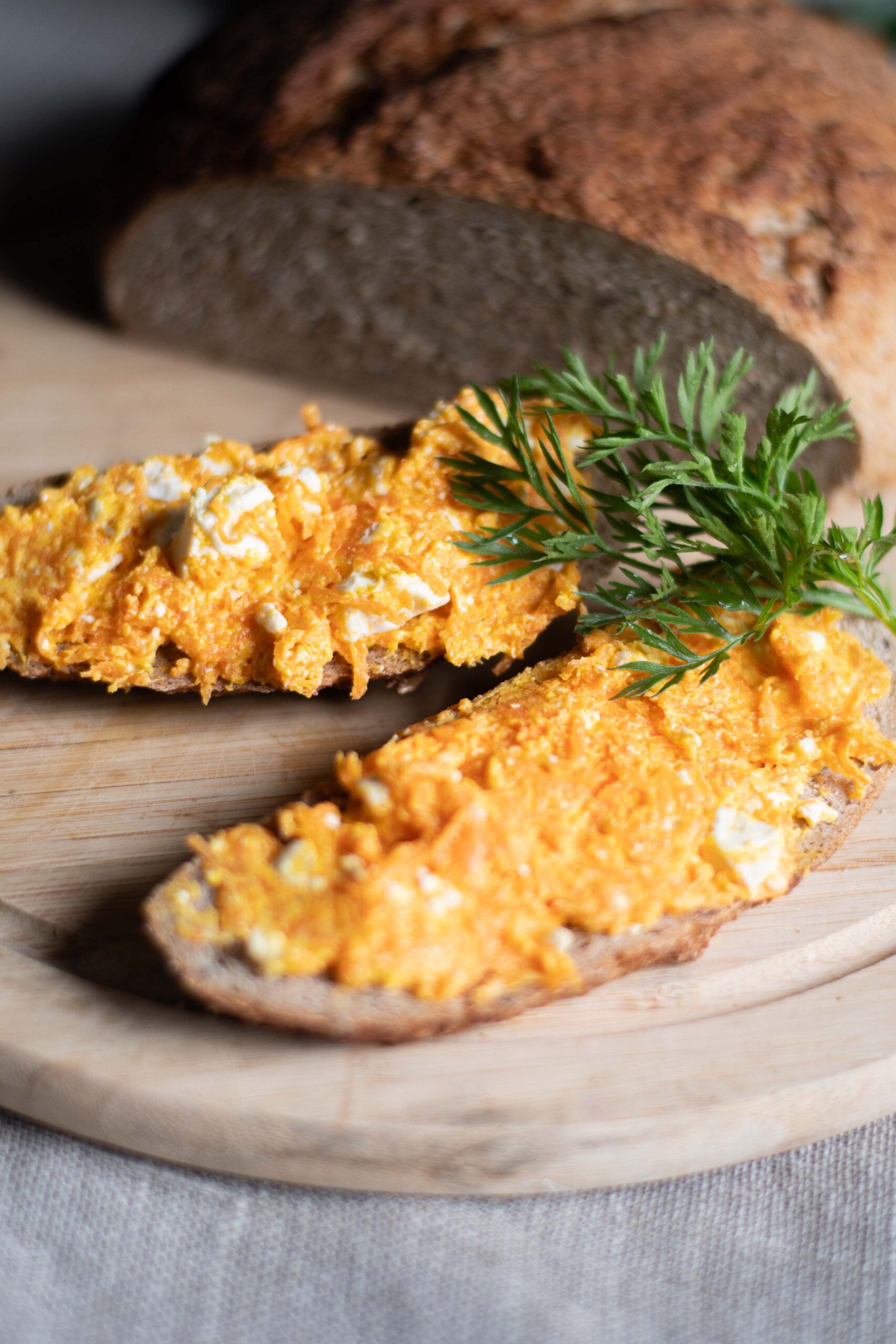 Mrkvová pomazánka s feta syrom – zdravý recept pro deti