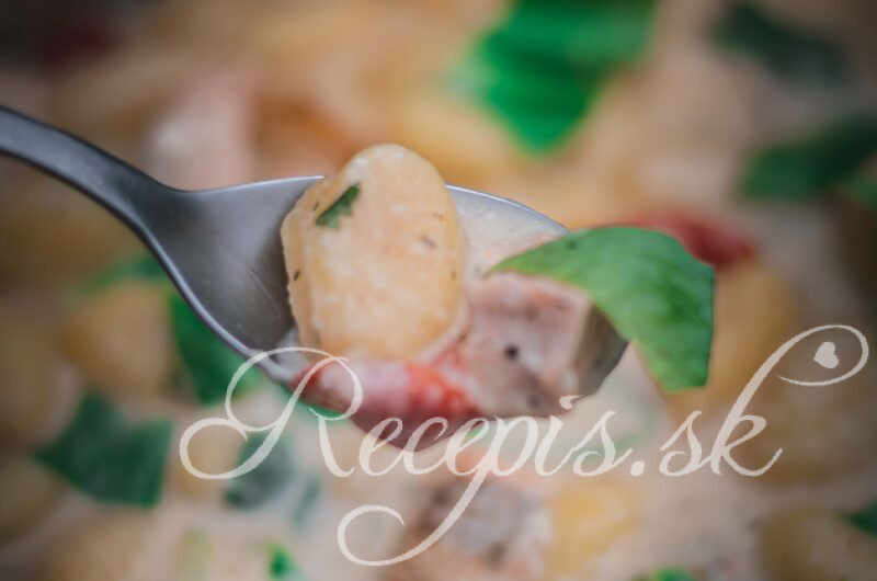 Gnocchi v smotanovej omáčke so sušenými rajčinami