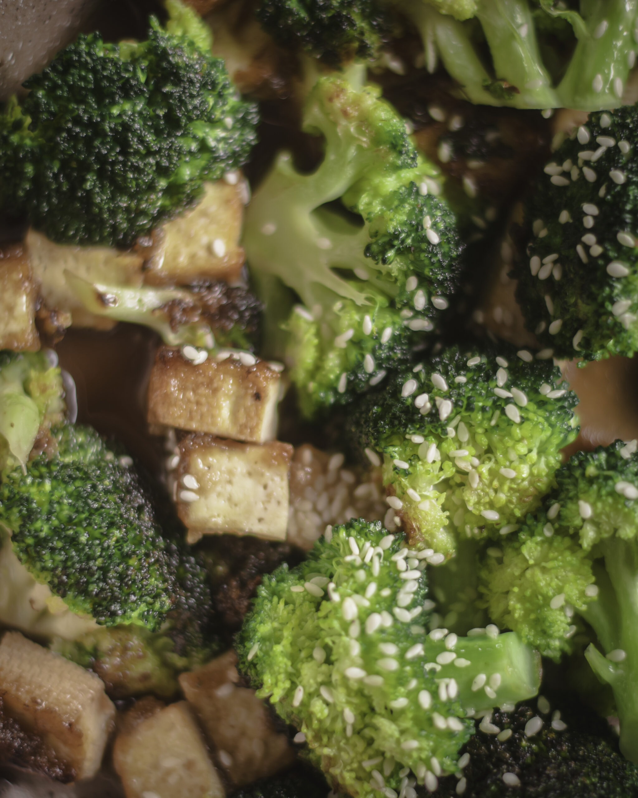 Krémová brokolica s tofu a ryžou