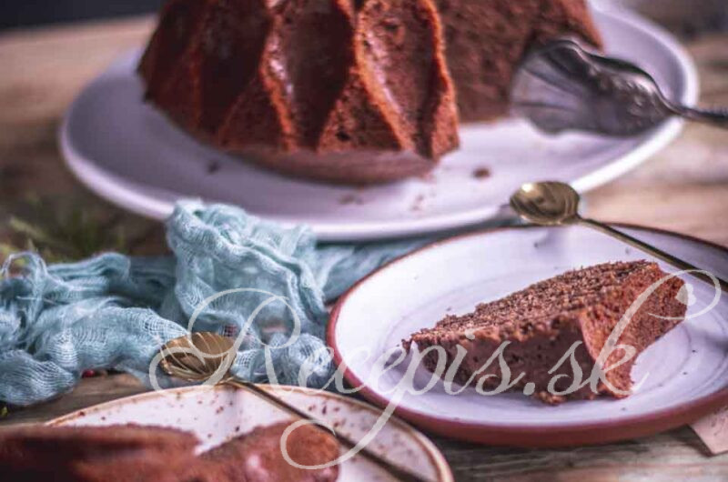 Nadýchaná kakaová bábovka bez váženia