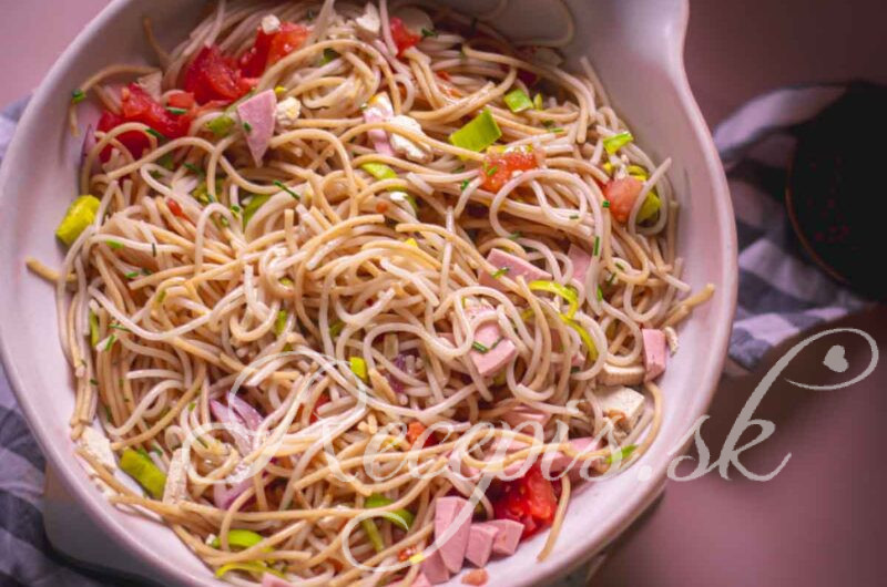 Špagetový šalát
