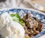 Dusené kuracie pečienky ako od mojej mamy – jednoduchý recept plný domácej chuti