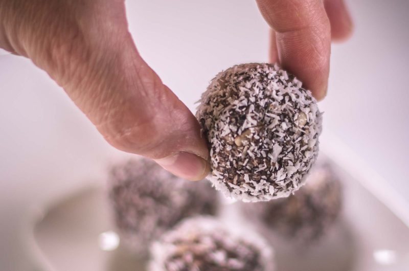 Skvelý snack pre deti - datľové guľky