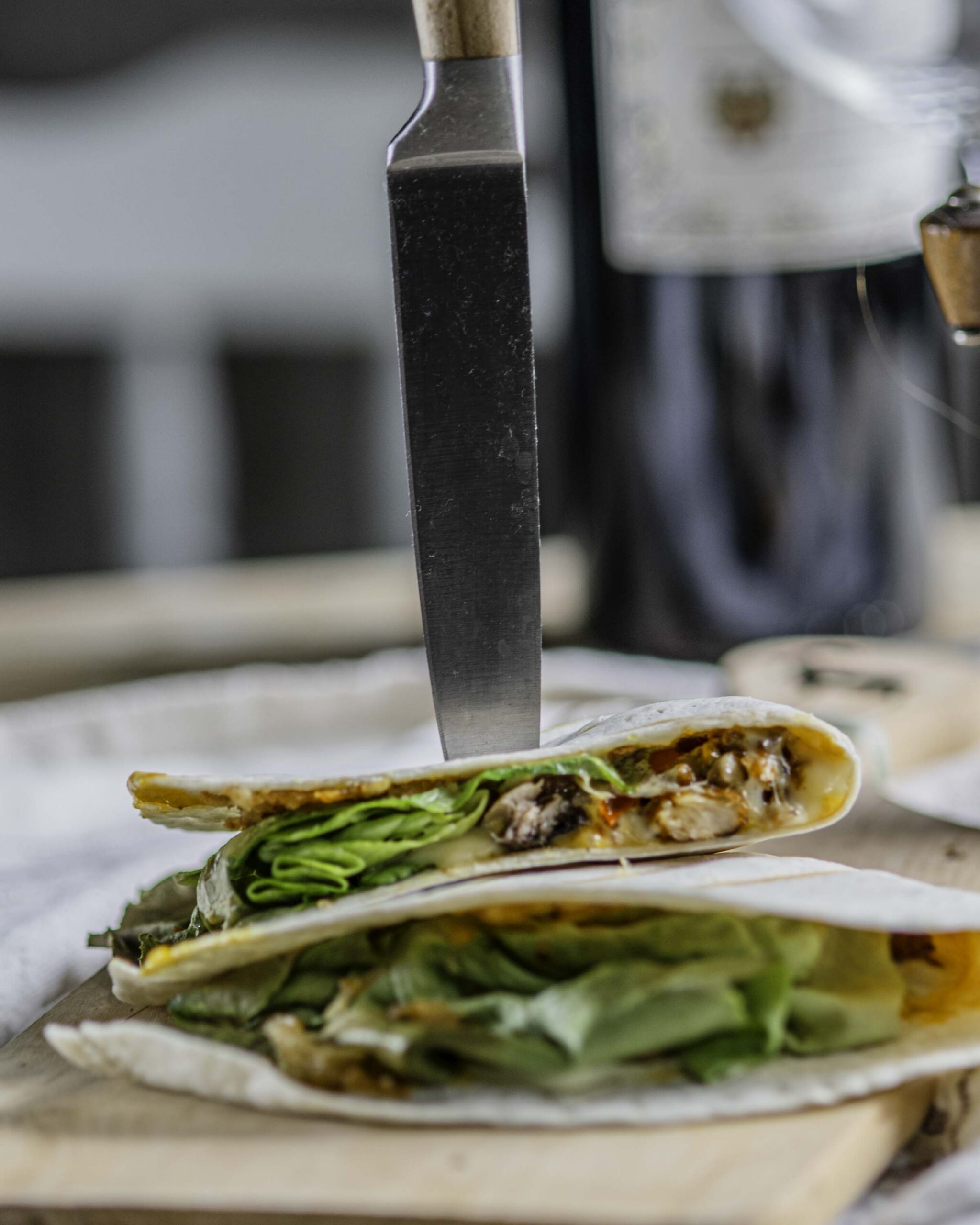 Rýchla zapekaná tortilla s kuracími prsiami