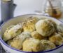 Kysnuté žemličky s feta syrom