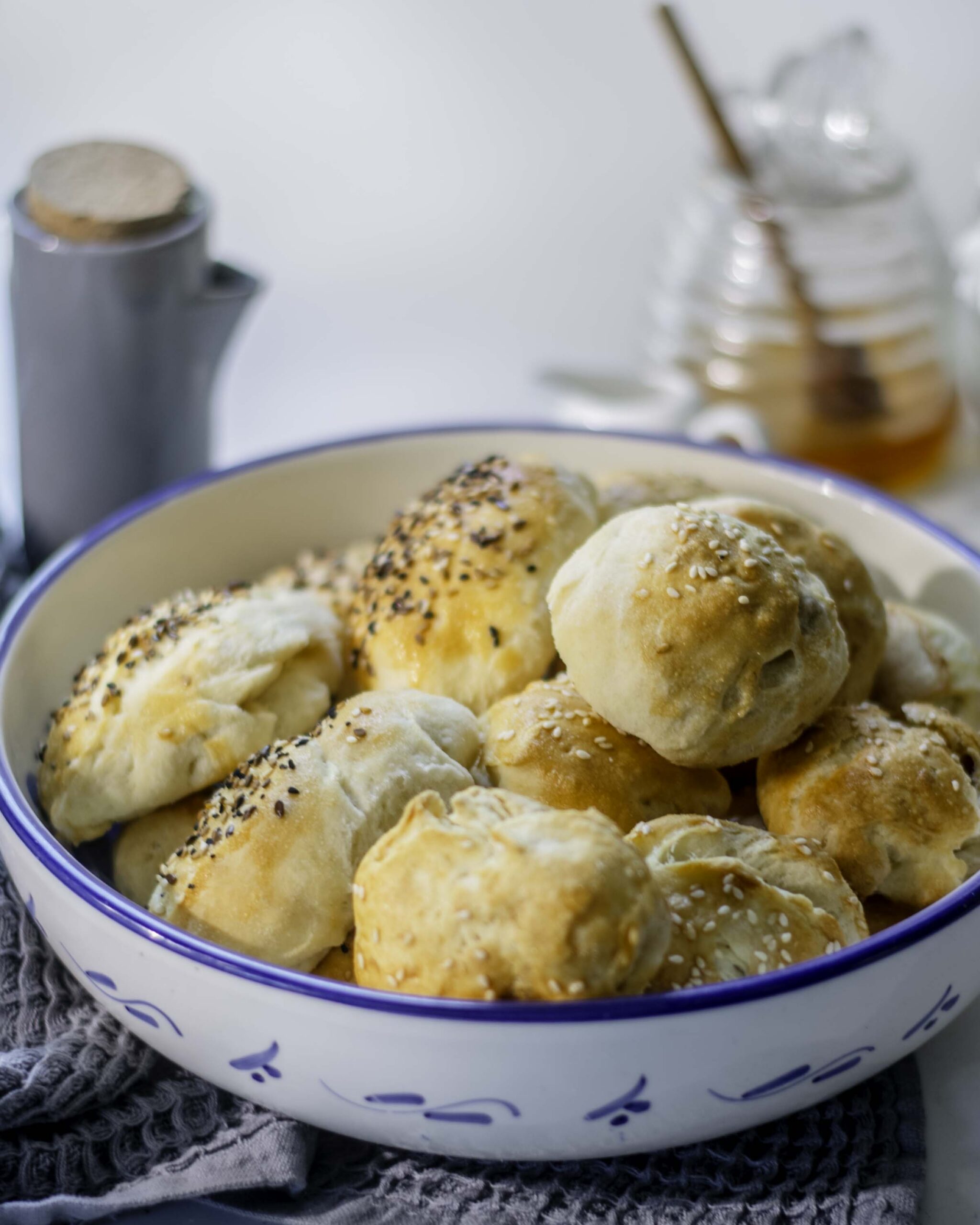 Kysnuté žemličky s feta syrom