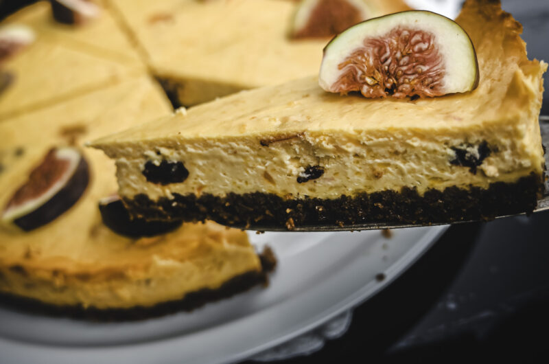 Tekvicový cheesecake s hrozienkami – krémový tvarohový koláč